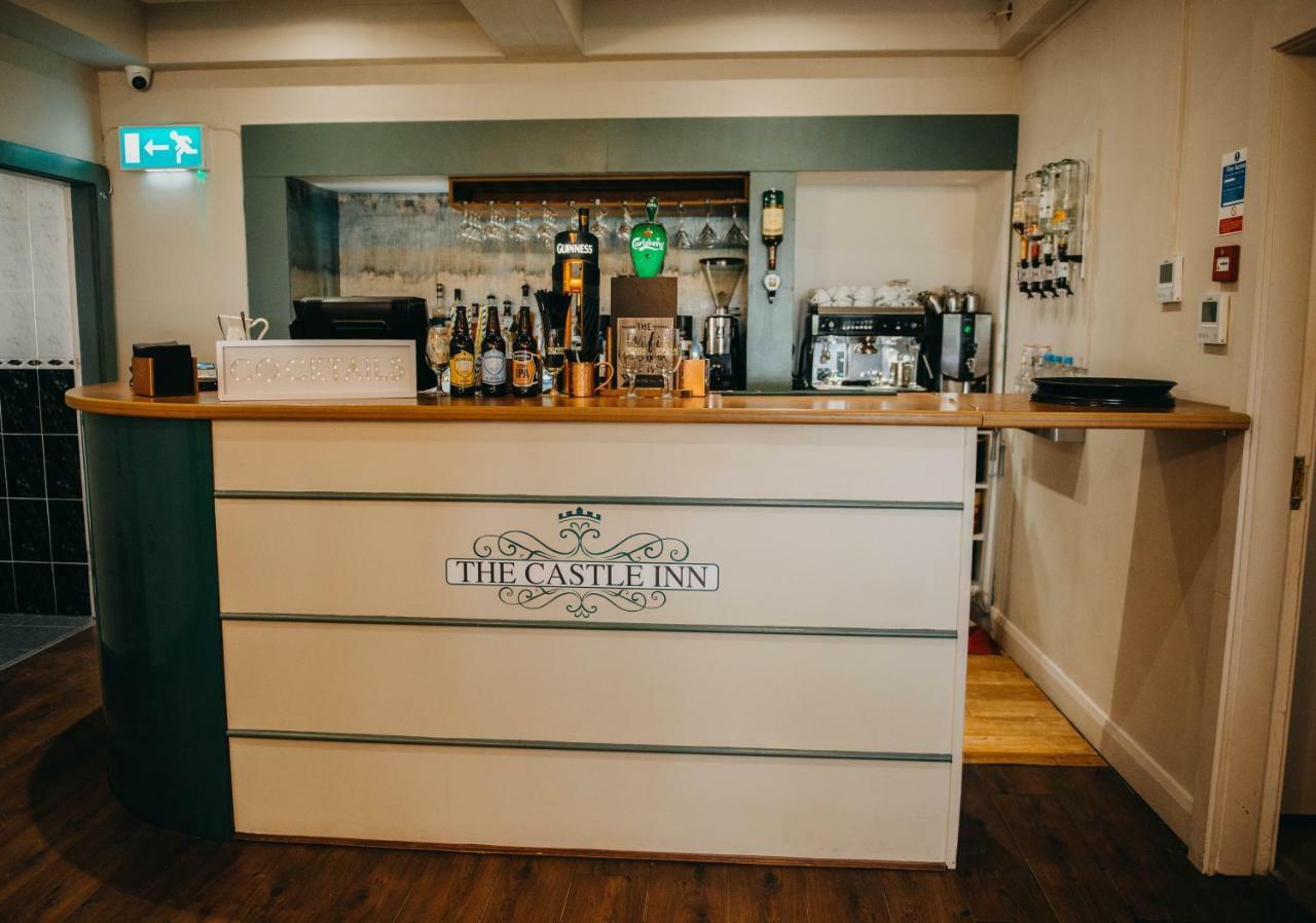 The Castle Inn Restaurant Greencastle  Exteriér fotografie